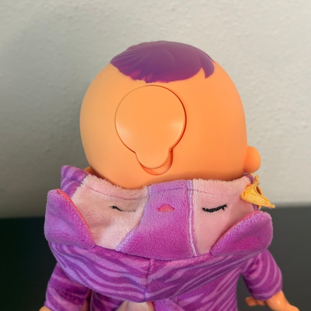 IMC Toys Cry Babies Doll Kids 12in Purple Excellent Katie Tiger Kitty Pajamas - Picture 5 of 7